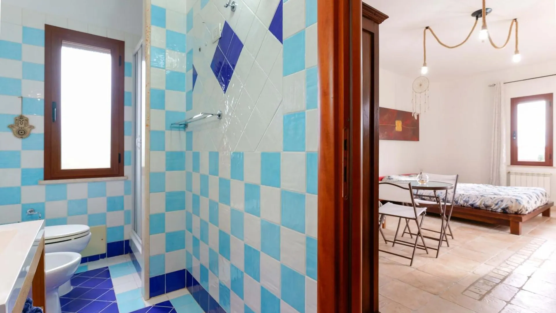 Guest house Villa Wunjo Iun R3267 La Maddalena  Italy