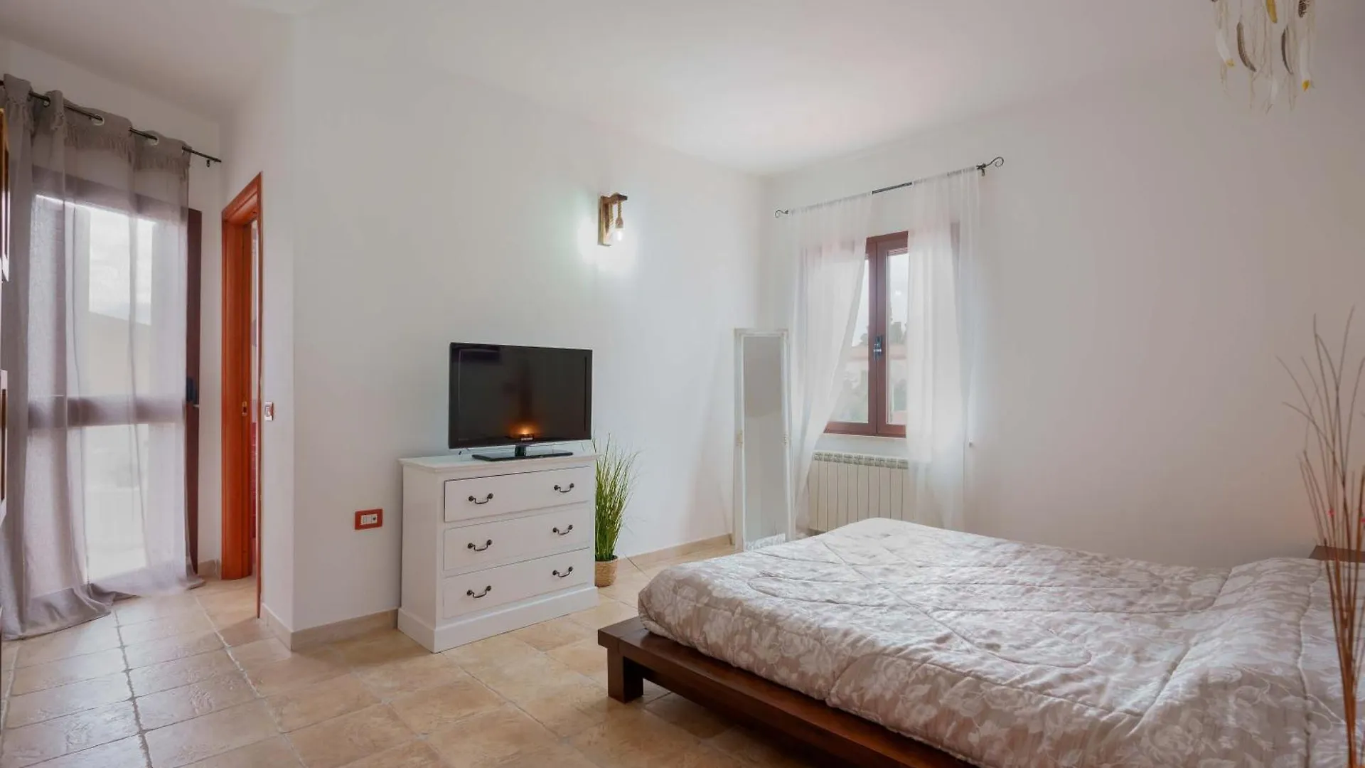 Villa Wunjo Iun R3267 La Maddalena  Guest house La Maddalena (Cagliari)