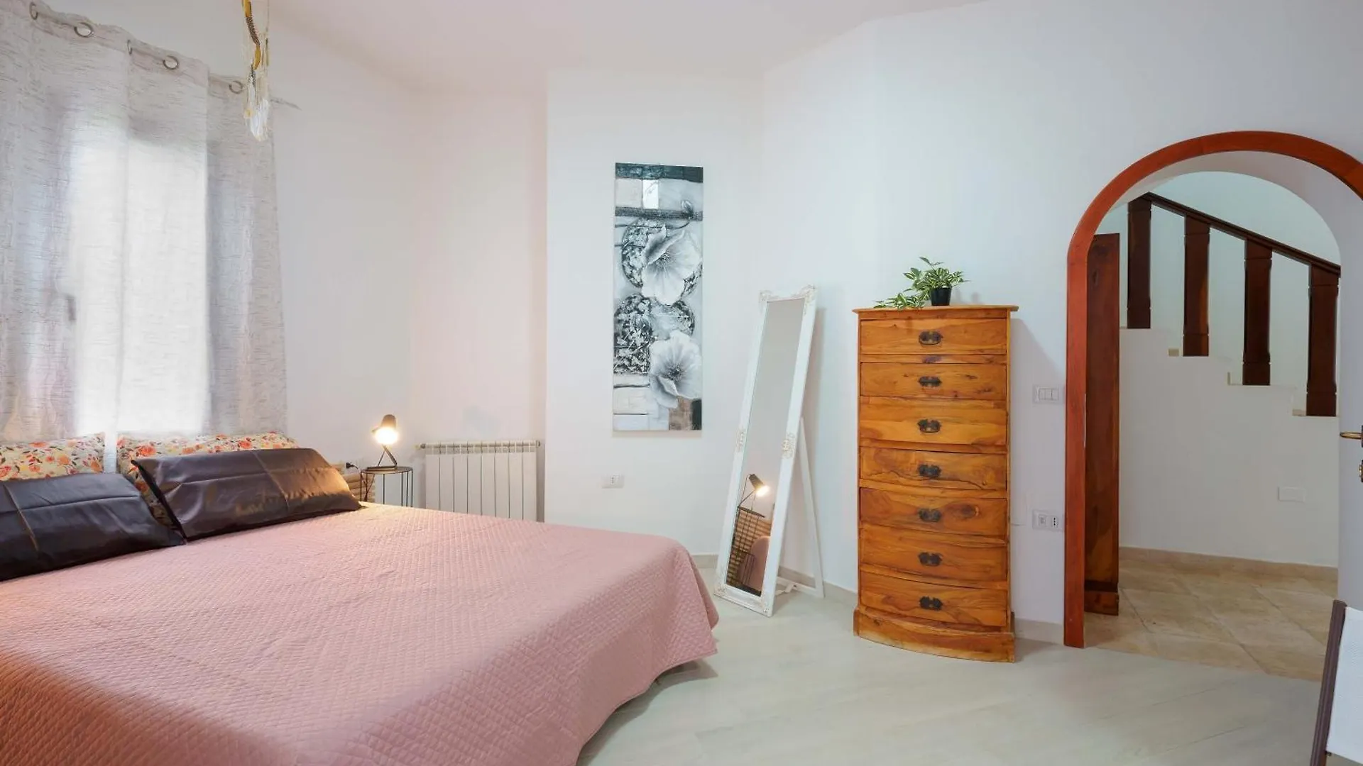 Villa Wunjo Iun R3267 La Maddalena  Guest house